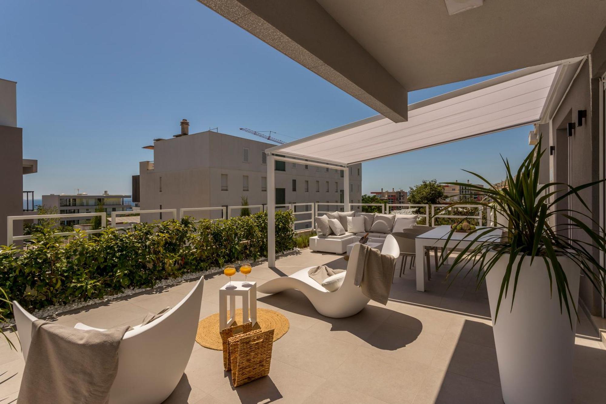 The Pleasurist - Apartment With Private Heated Pool And Terrace Split Bagian luar foto