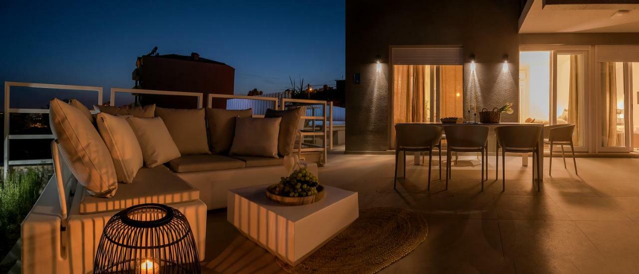 The Pleasurist - Apartment With Private Heated Pool And Terrace Split Bagian luar foto